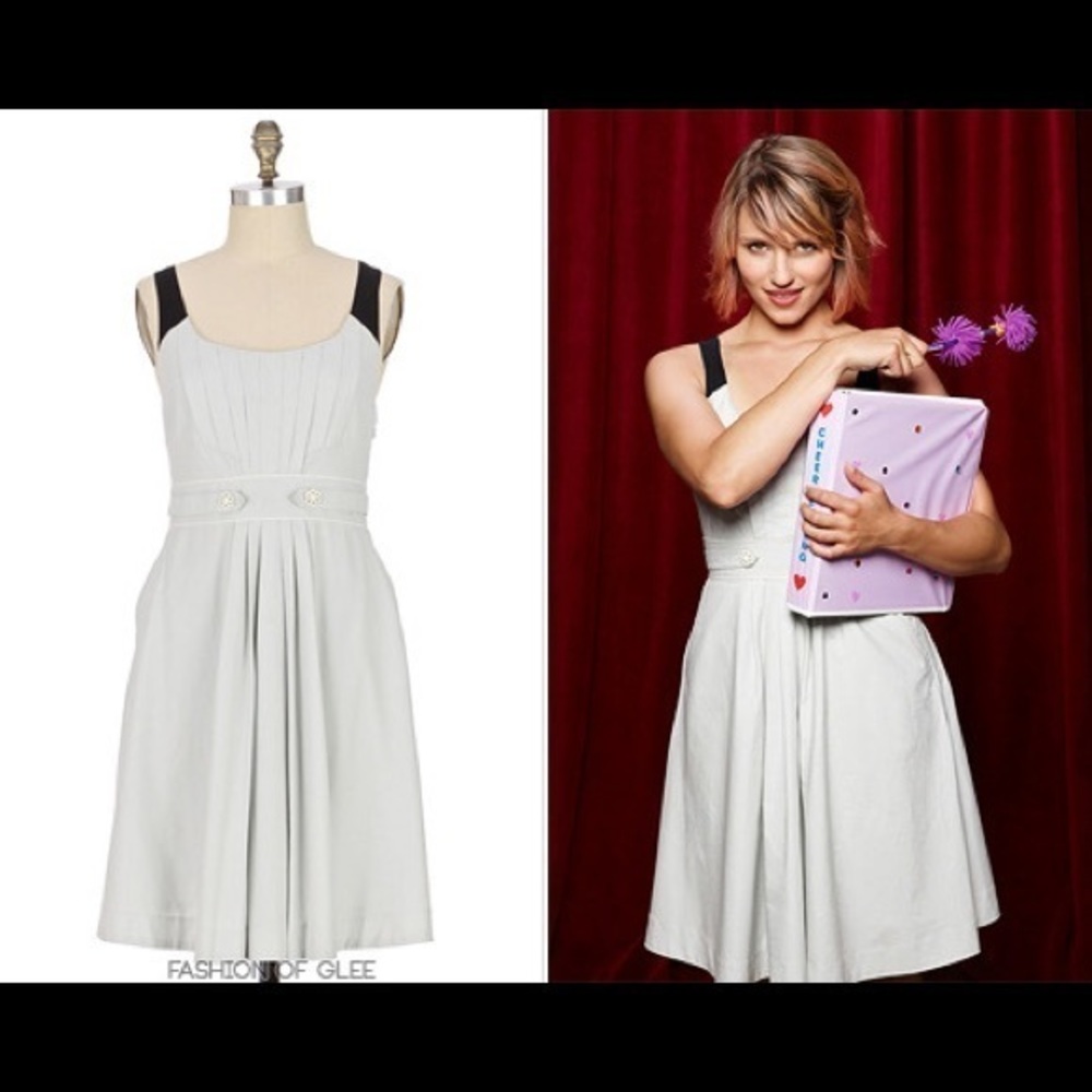 Anthropologie Floreat Bud To Bloom GLEE Sleeveless Pleated Light Blue Dress 8